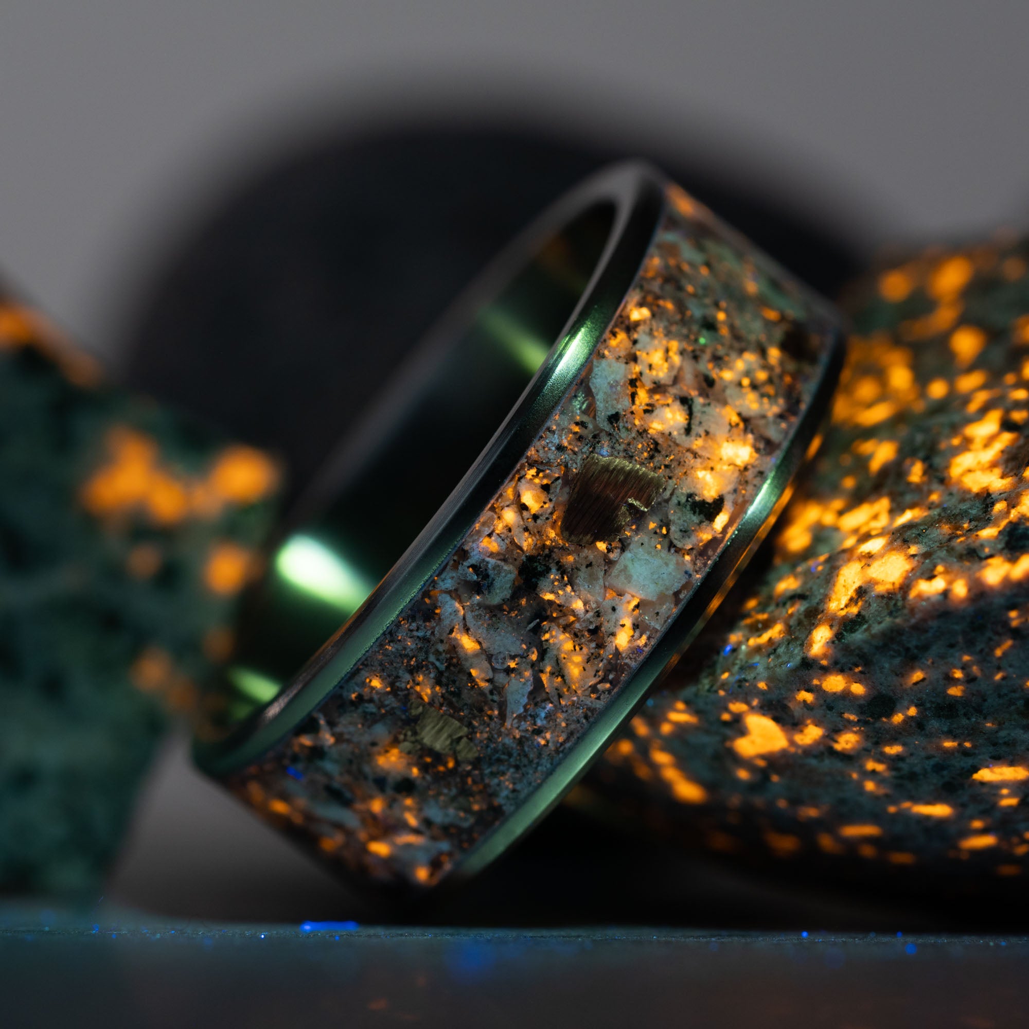 Titanium Yooper Glow & Copper Inlay Ring