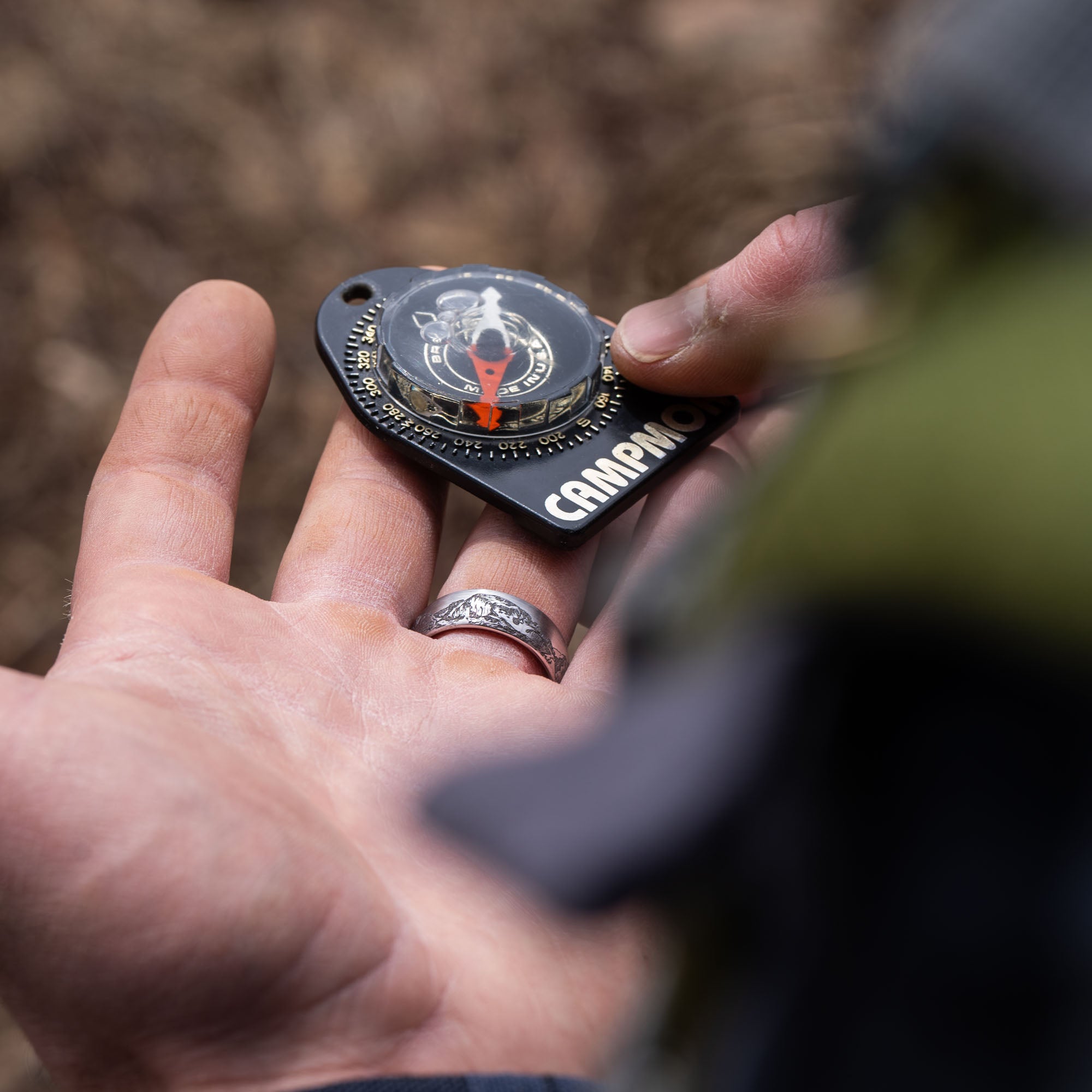 Beveled Tungsten Engraved Colorado 14er Ring