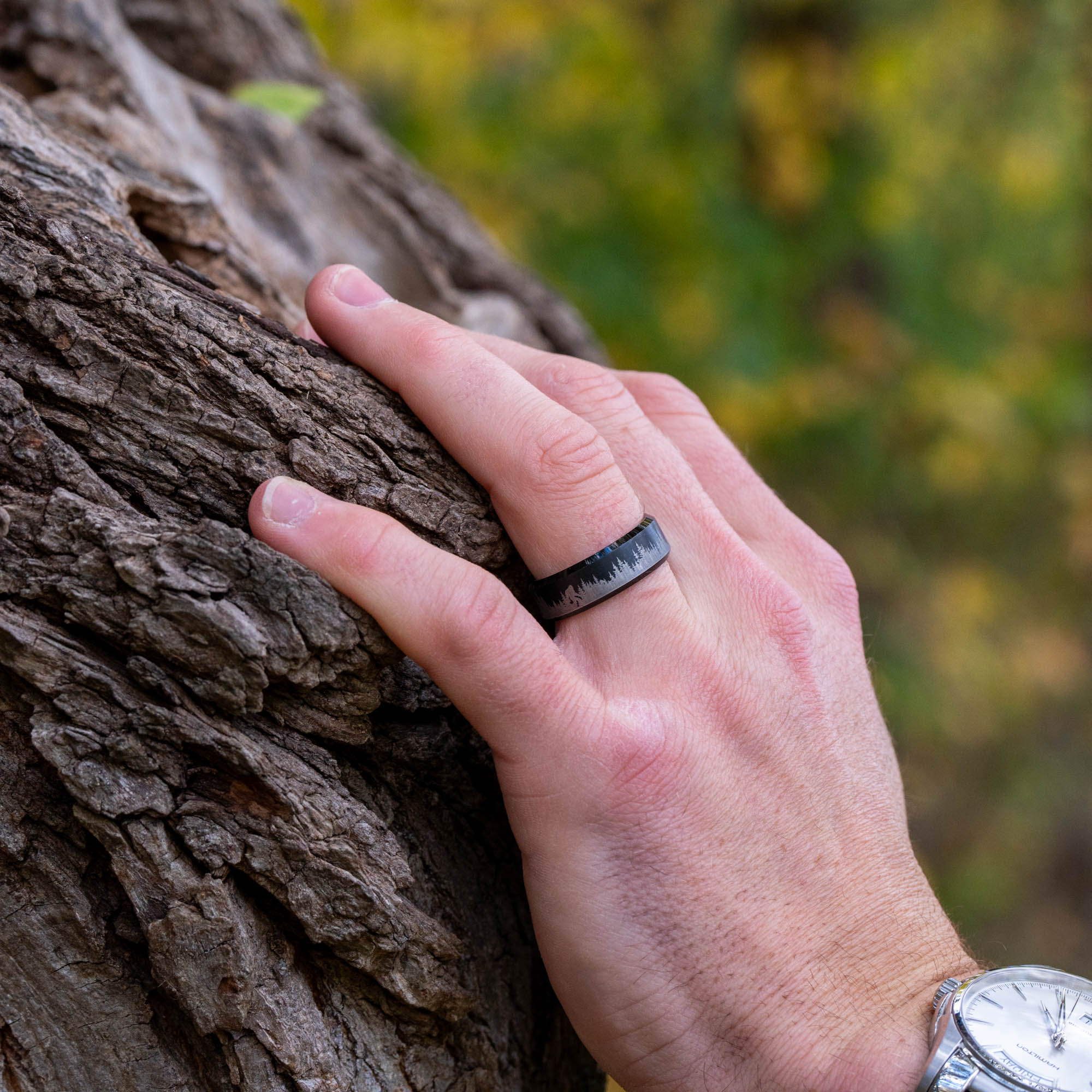 Black Beveled Tungsten Engraved Sasquatch Sighting Ring