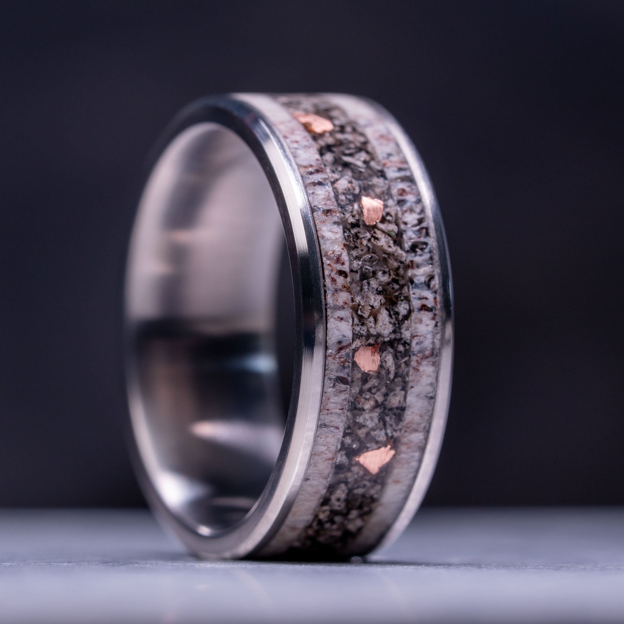 Tungsten Elk Antler Yooper Glow & Keweenaw Copper Ring
