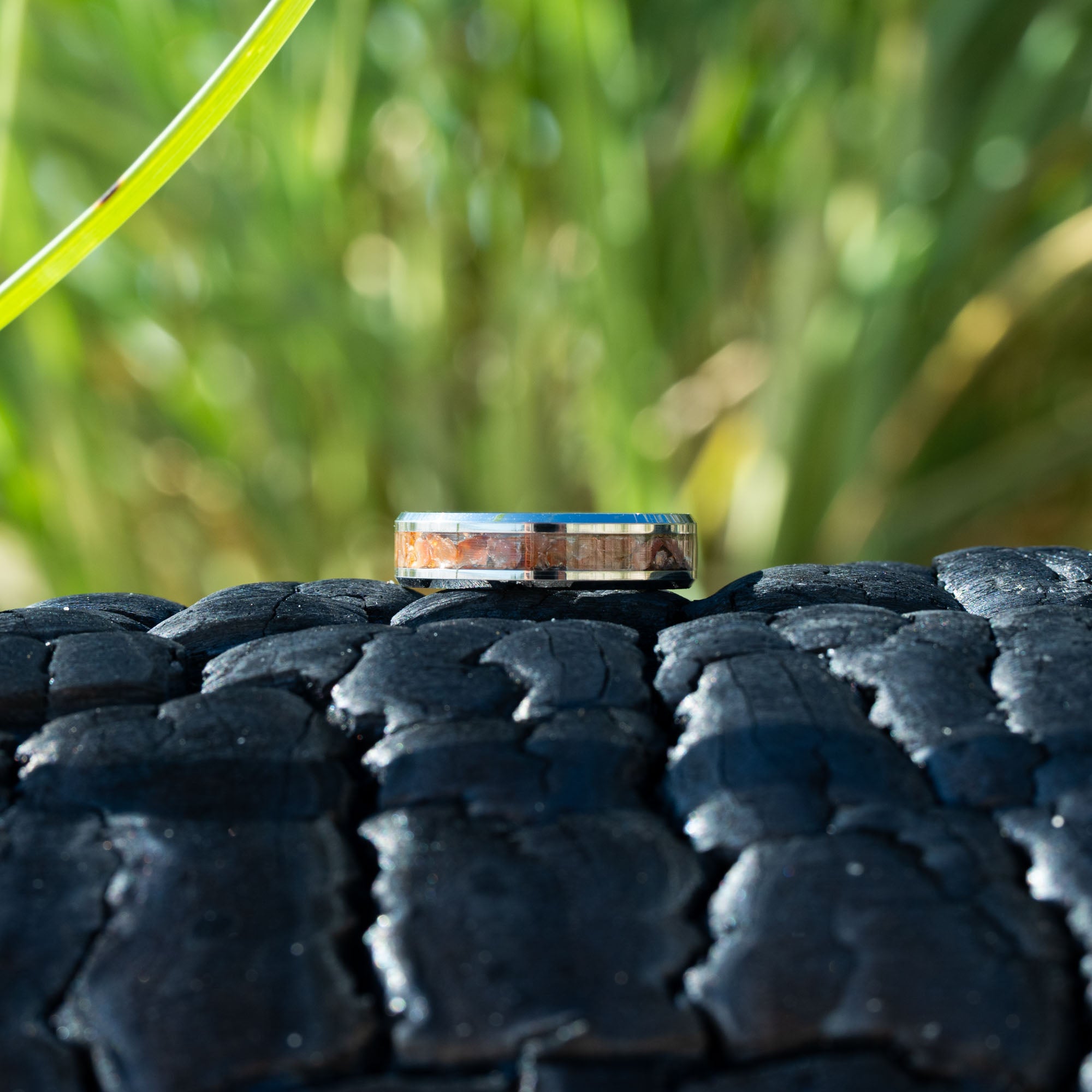 Beveled Tungsten Lake Superior Agate Inlay Ring