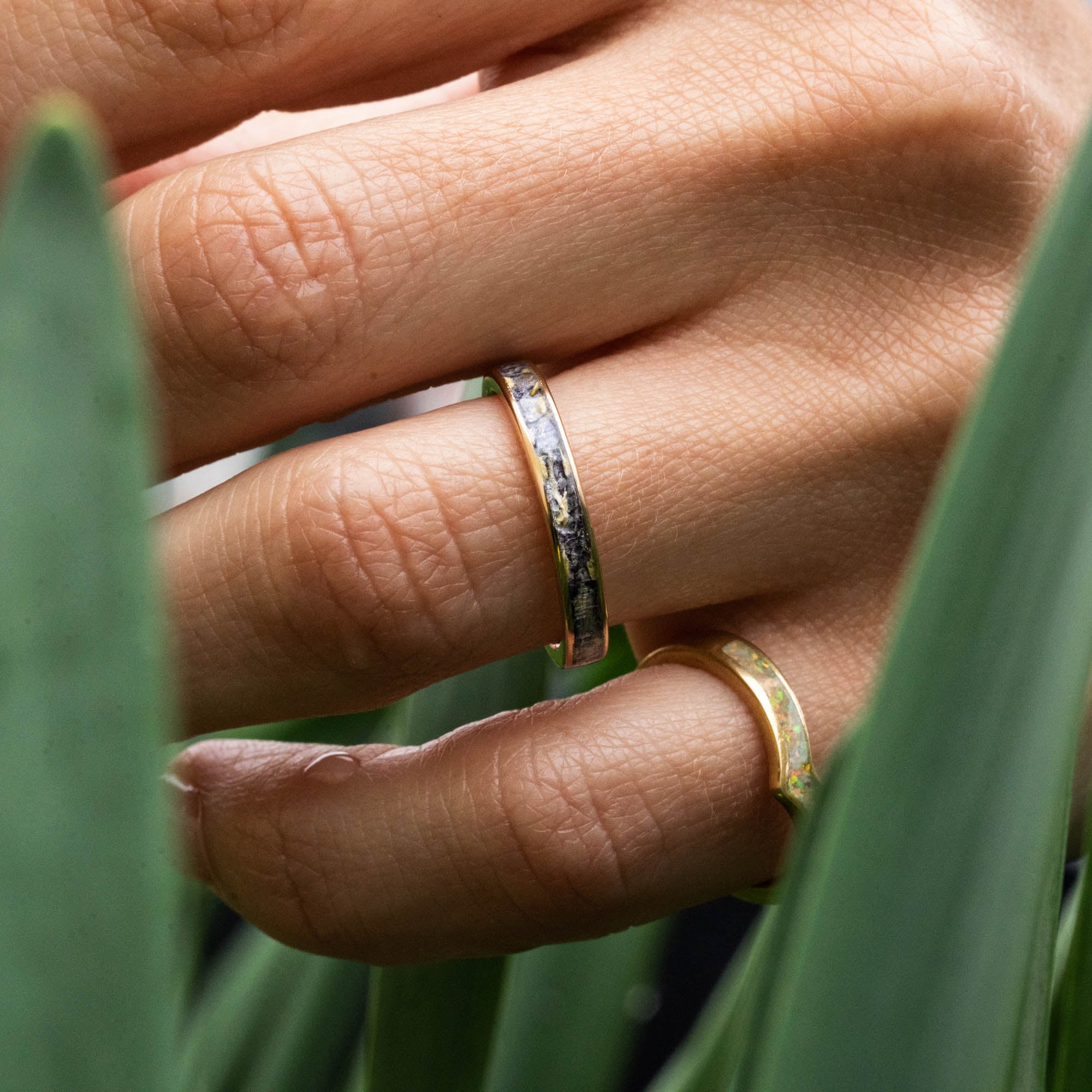 Thin Gold Columbine Wildflower Inlay Ring